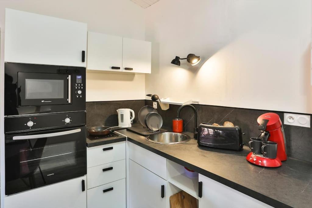 Le Cosy T2 Hypercentre ! Parking Inclus Et La Plage A 2 Min ! Les Sables-d'Olonne Exterior photo